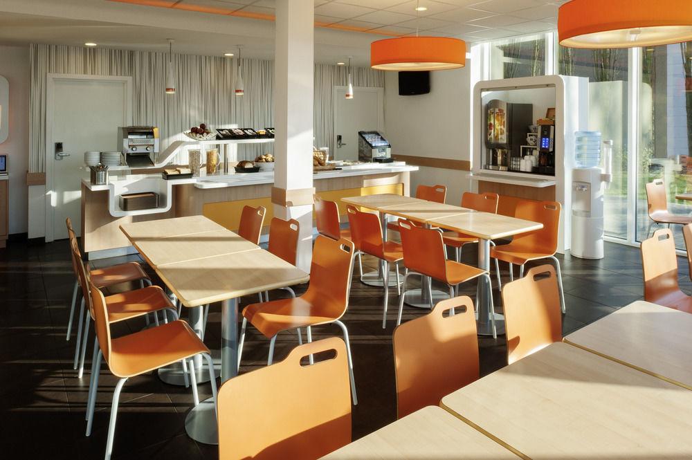 Ibis Budget Antwerpen Port Antuérpia Exterior foto