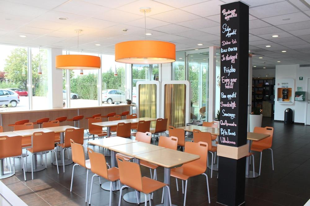 Ibis Budget Antwerpen Port Antuérpia Exterior foto