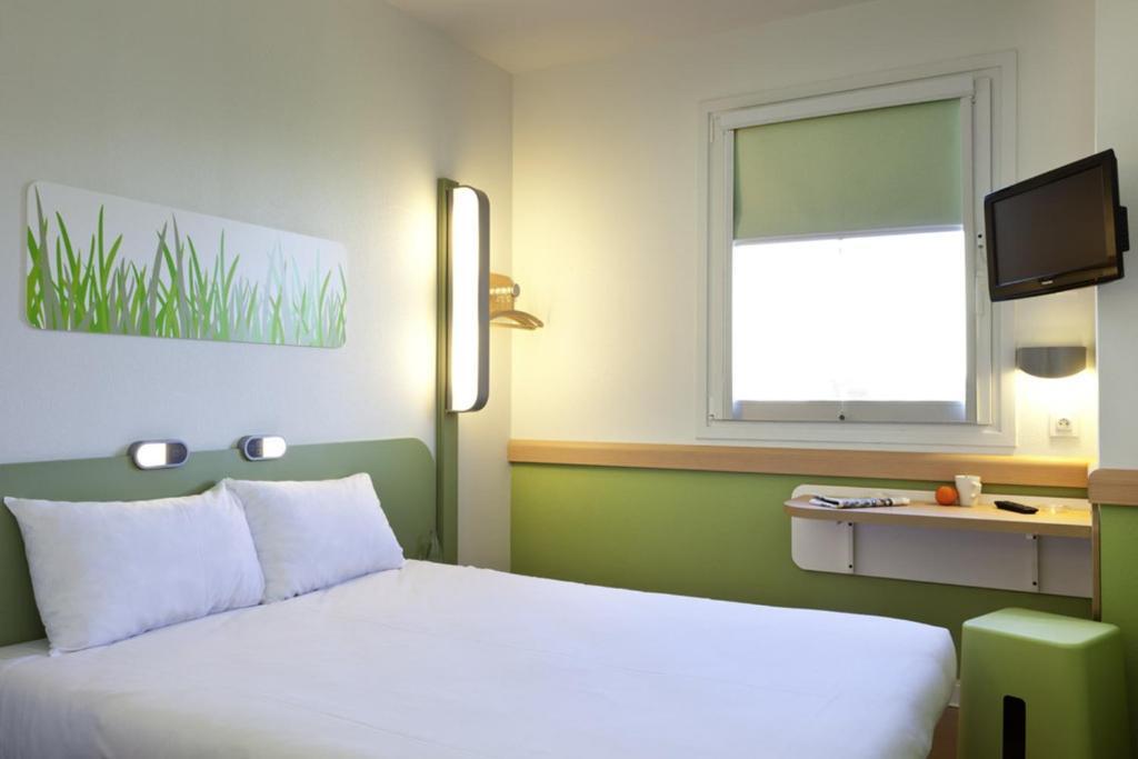 Ibis Budget Antwerpen Port Antuérpia Exterior foto